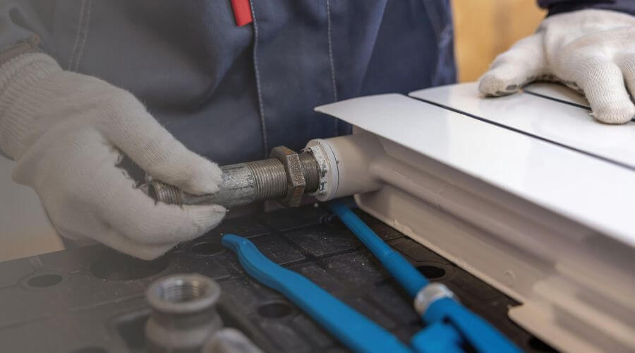 Professional water heater repair services in Golconda, IL